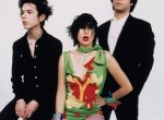 YeahYeahYeahs_e0
