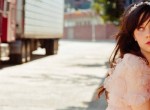 zooey-deschanel-modzik-selection-shopping