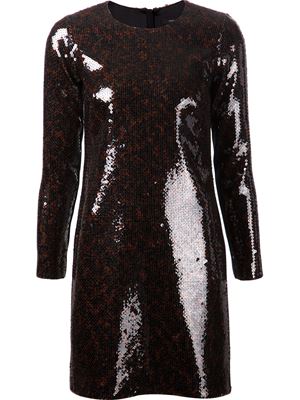 10885435_4281155_300