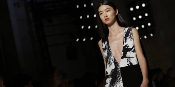 55fbe46c35700fb92efda570