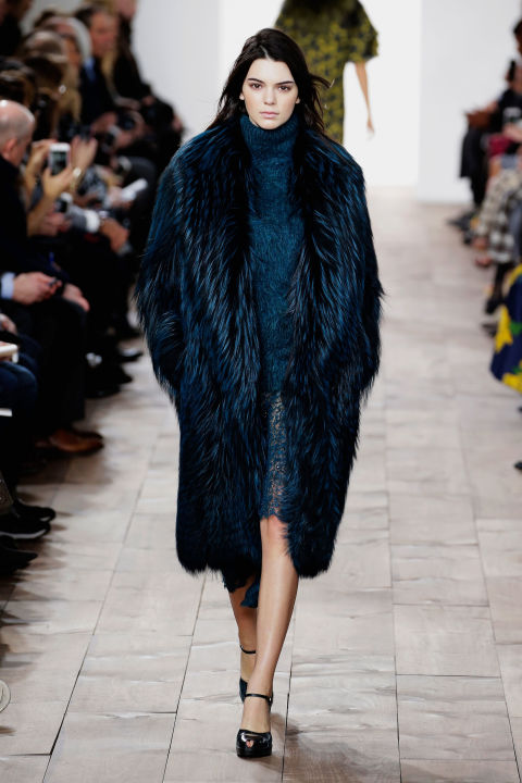 elle-kendall-jenner-michael-kors